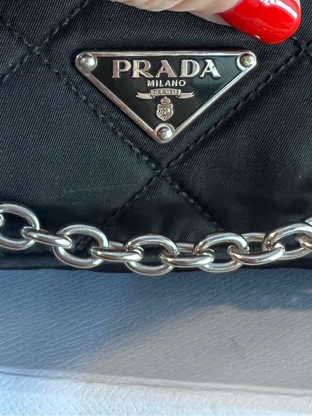 Prada⭐️Black Quilted Shoulder Bag with Silver chains inc!⭐️Offers welcome! - Picture 10 of 15